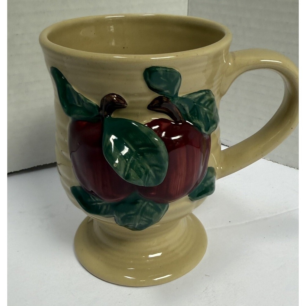 Vtg 3D‎ Glazed Apple Motif-Pedestal Mug-Ribbed Body-Speckled Stoneware